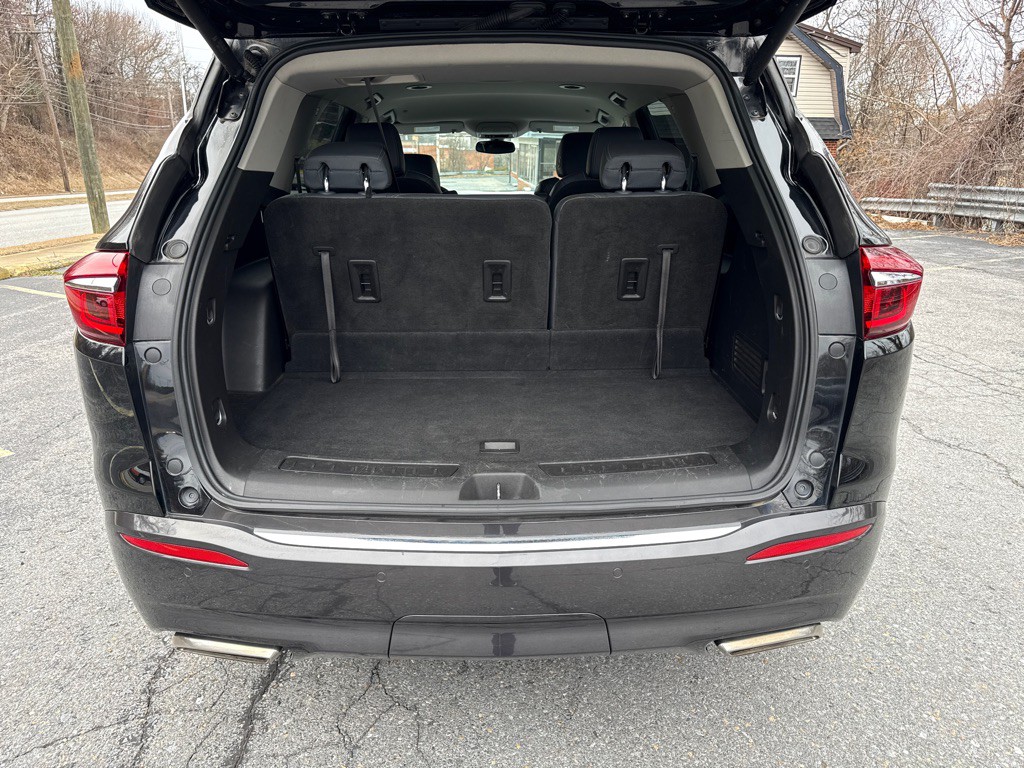 2020 Buick Enclave Image 10