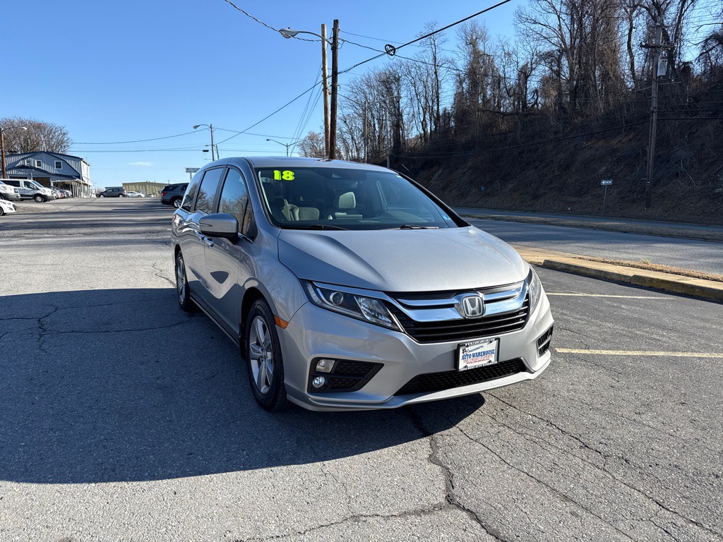 2018 Honda Odyssey Image 2