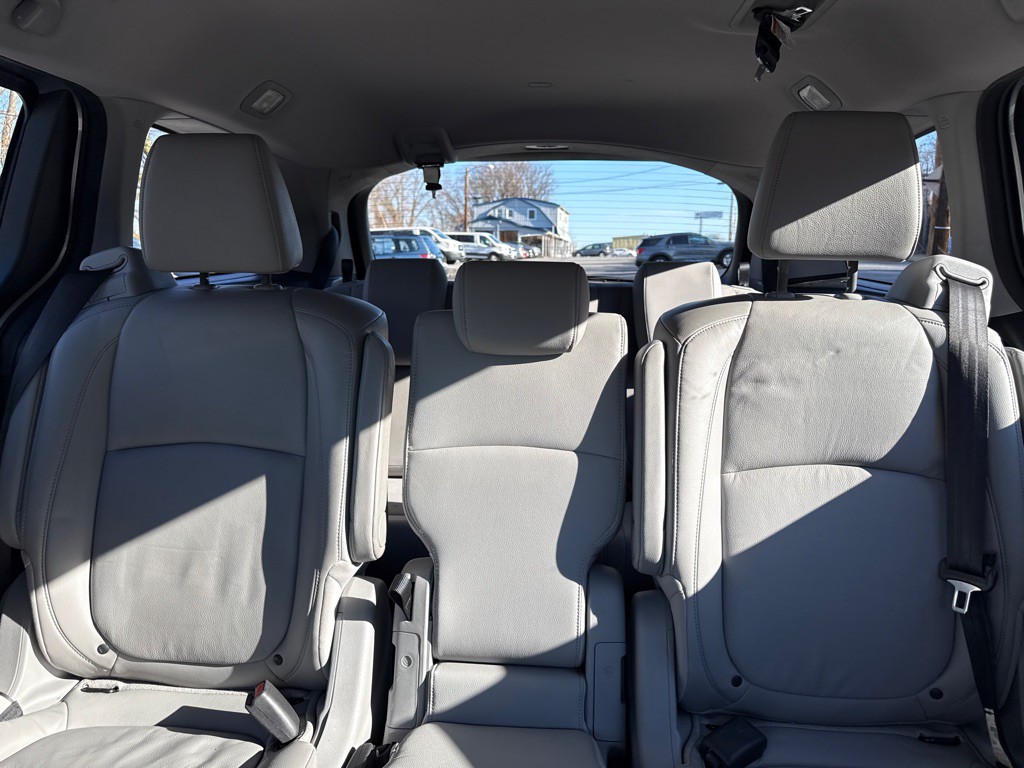 2018 Honda Odyssey Image 15