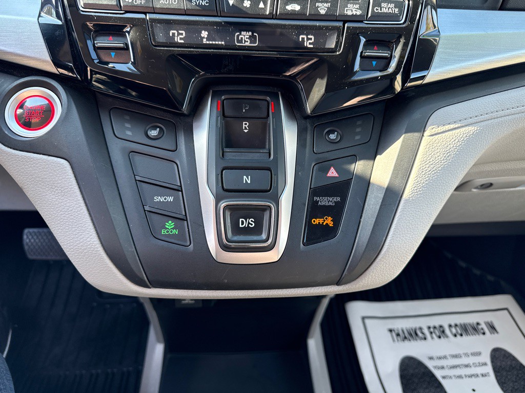 2018 Honda Odyssey Image 17
