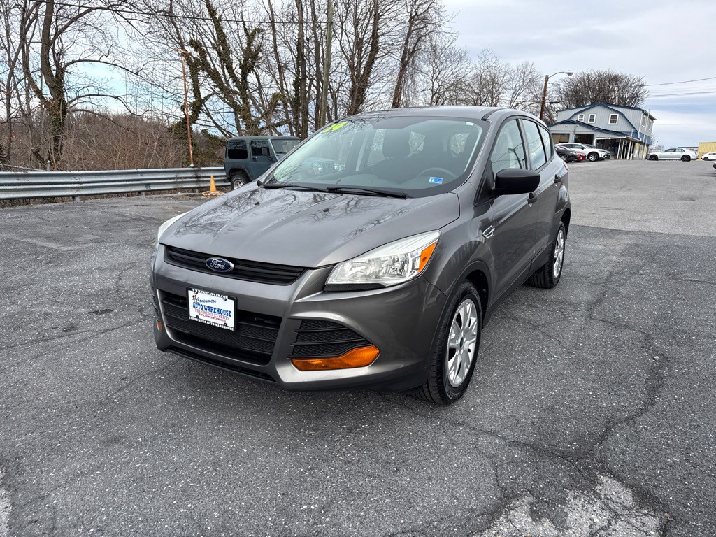 2014 Ford Escape Image 1
