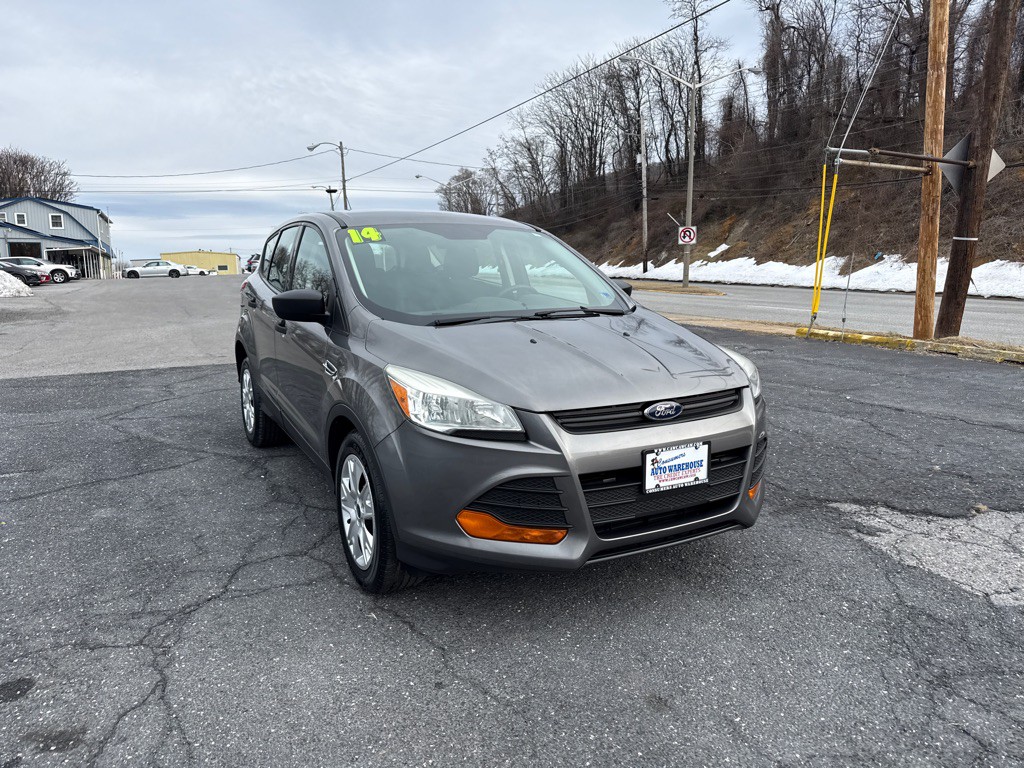 2014 Ford Escape Image 2