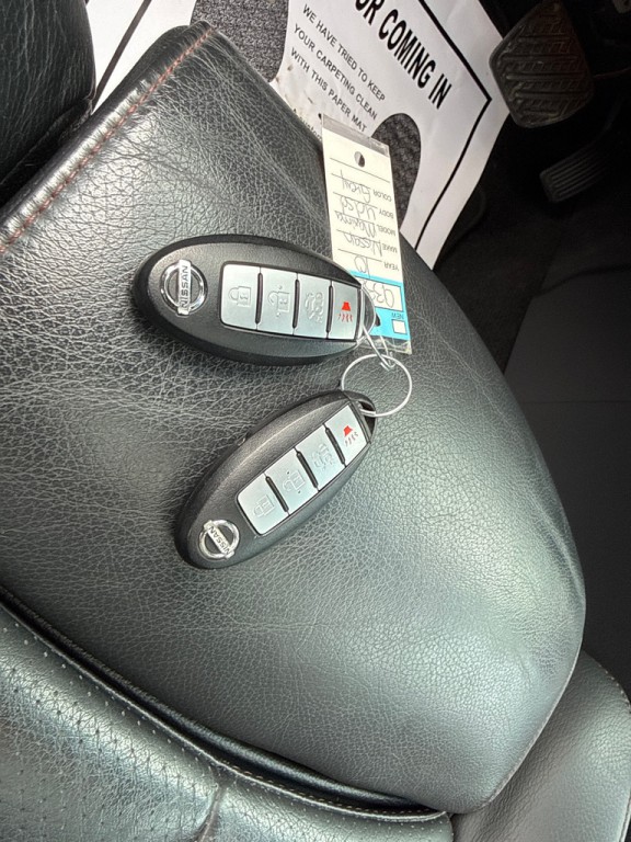 2010 Nissan Maxima Image 22