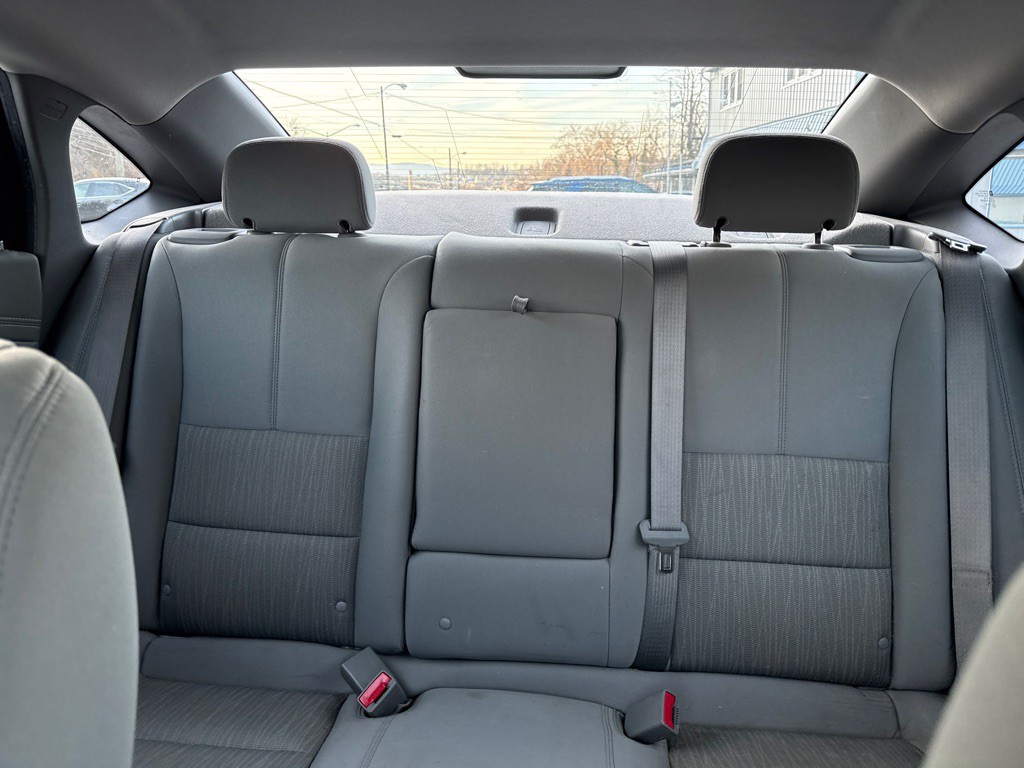 2015 Chevrolet Impala Image 12