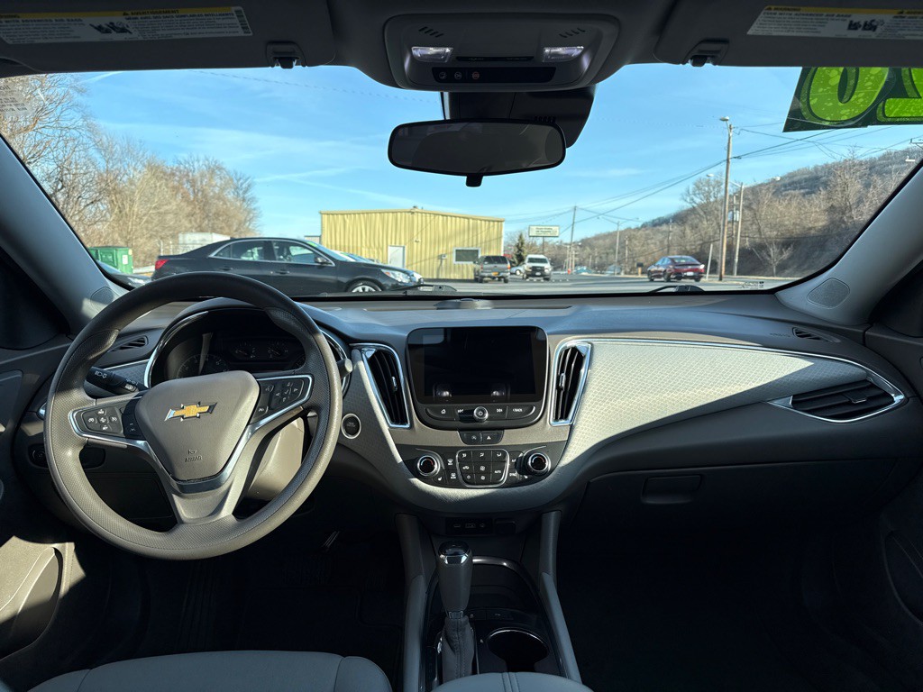 2020 Chevrolet Malibu Image 11