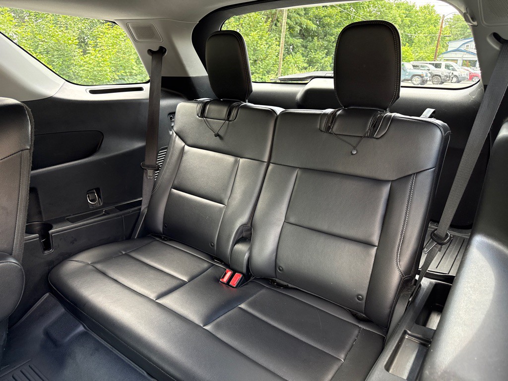 2023 Ford Explorer Image 7
