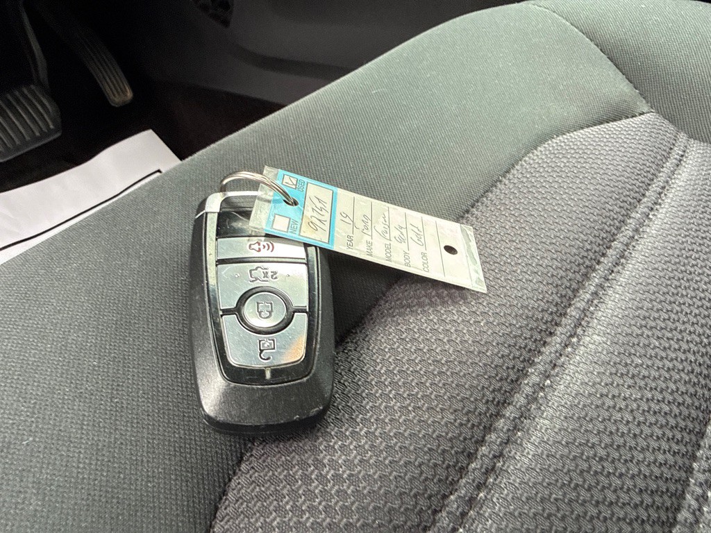 2017 Ford Fusion Image 20