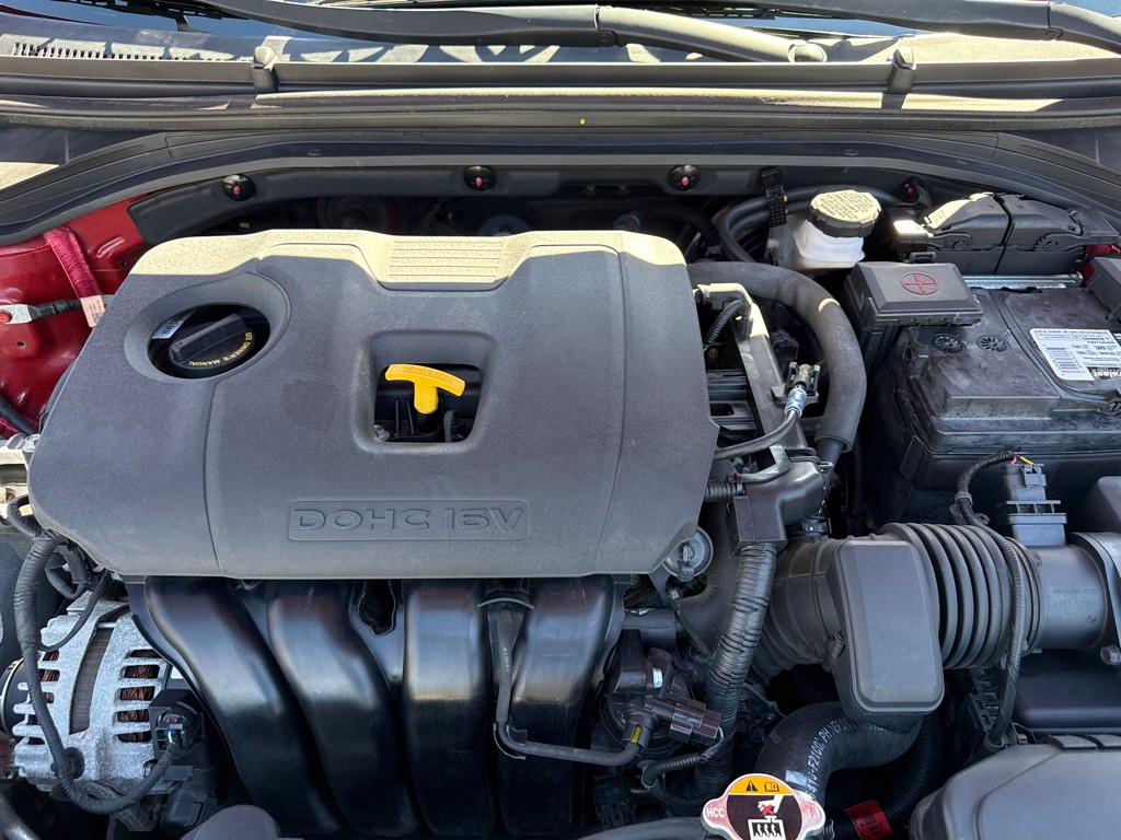 2020 Hyundai Elantra Image 7