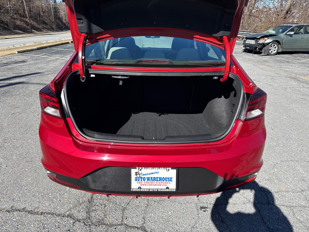 2020 Hyundai Elantra Image 9
