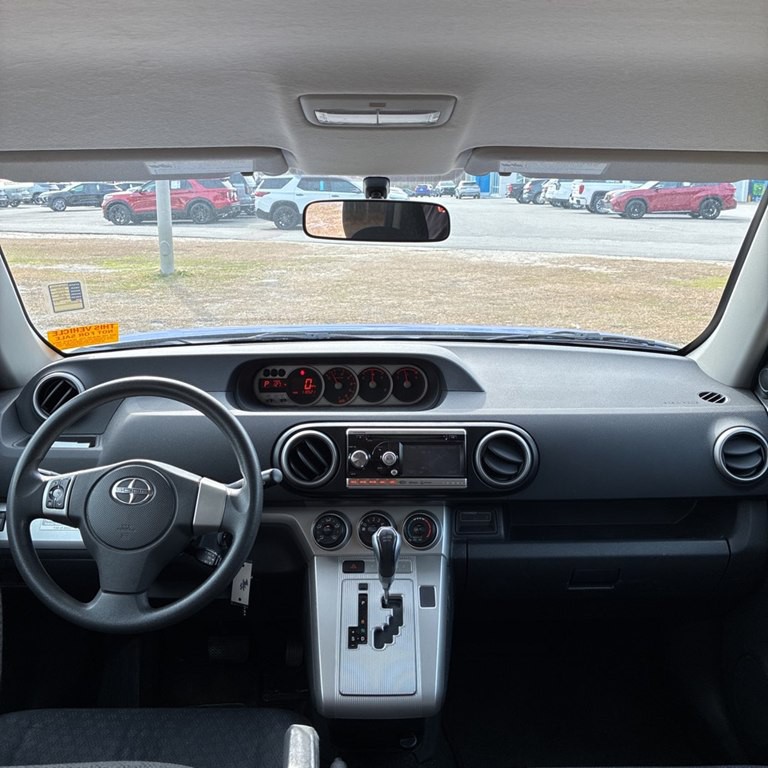 2010 Scion xB Image 3