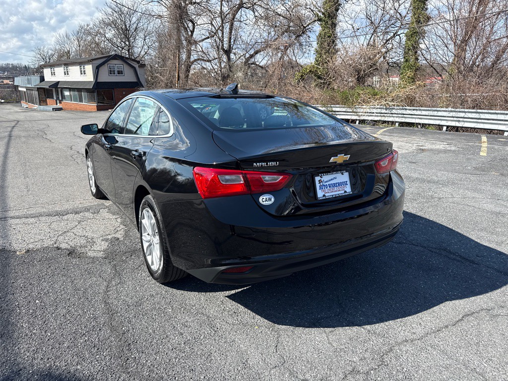 2024 Chevrolet Malibu Image 4