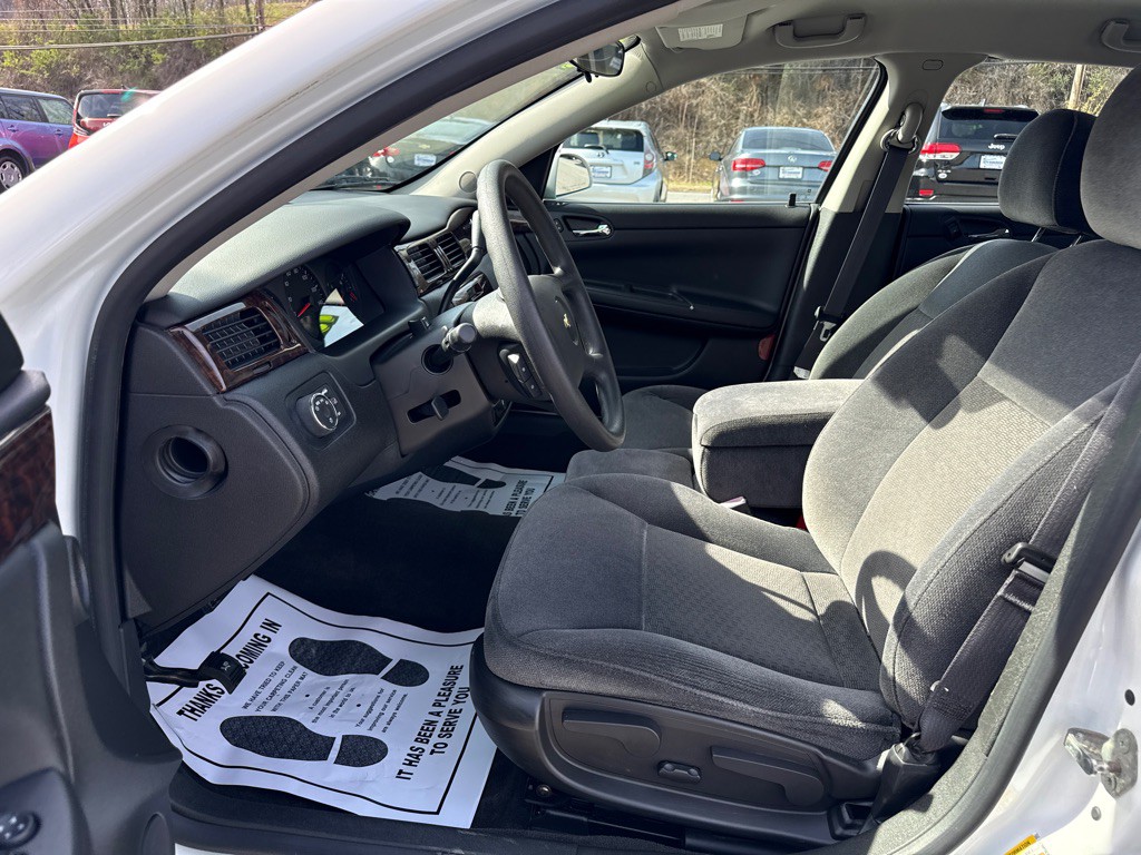 2013 Chevrolet Impala Image 5
