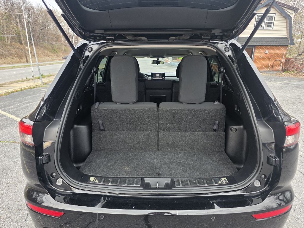 2022 Mitsubishi Outlander Image 11