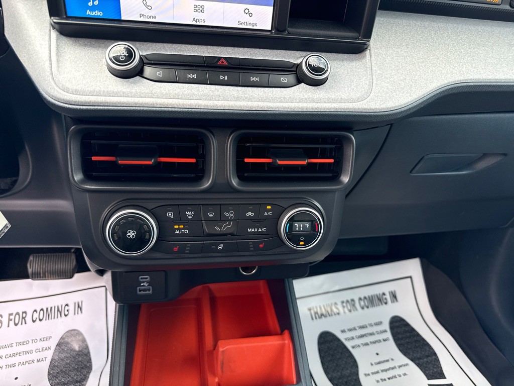 2022 Ford Maverick Image 16