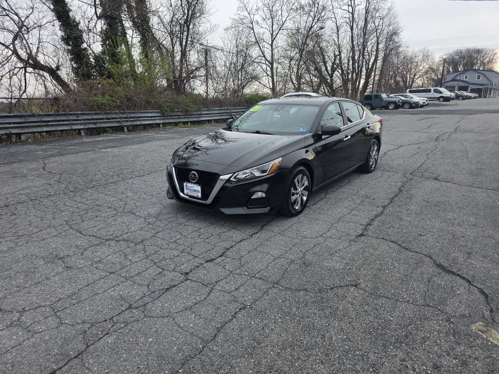 2021 Nissan Altima Image 1