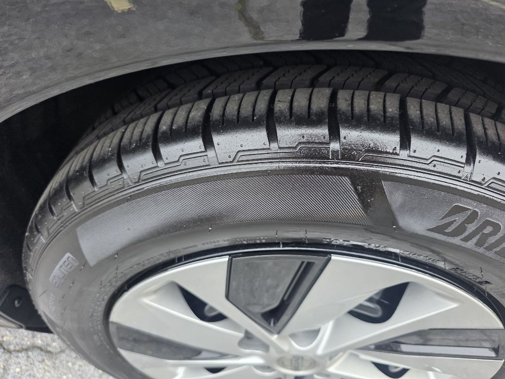 2021 Nissan Altima Image 10