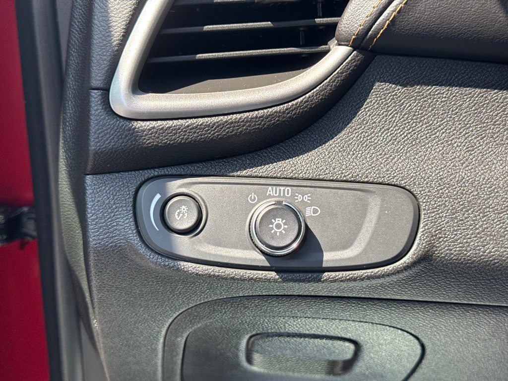 2020 Chevrolet Trax Image 19