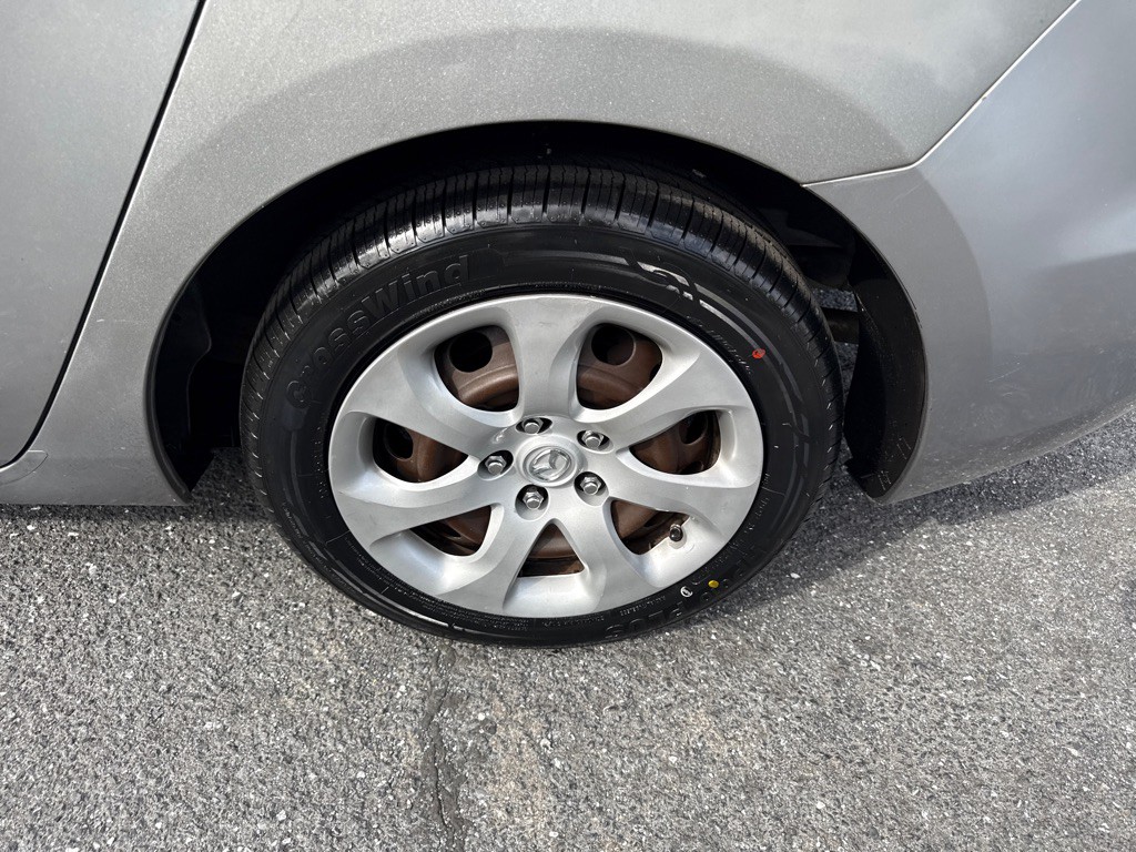 2012 Mazda Mazda3 Image 10