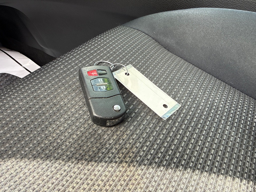 2012 Mazda Mazda3 Image 19