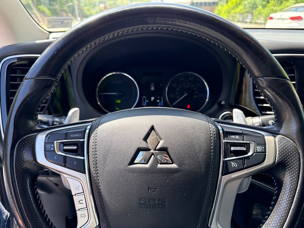 2018 Mitsubishi Outlander Image 20