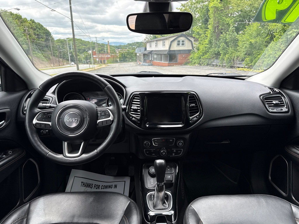 2019 Jeep Compass Image 12