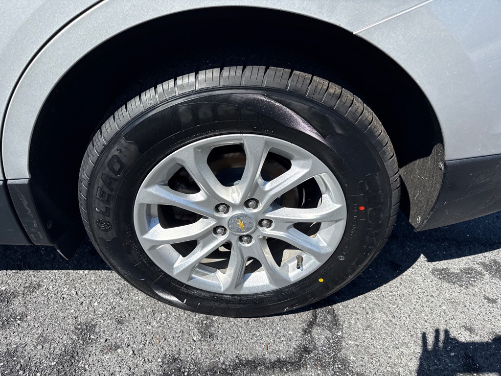 2019 Chevrolet Equinox Image 10