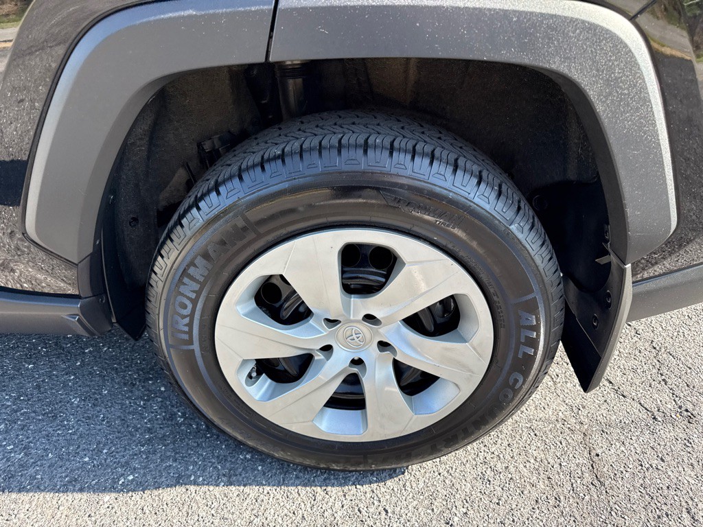 2020 Toyota Rav4 Image 10