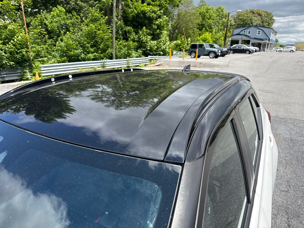 2021 Nissan Kicks Image 8