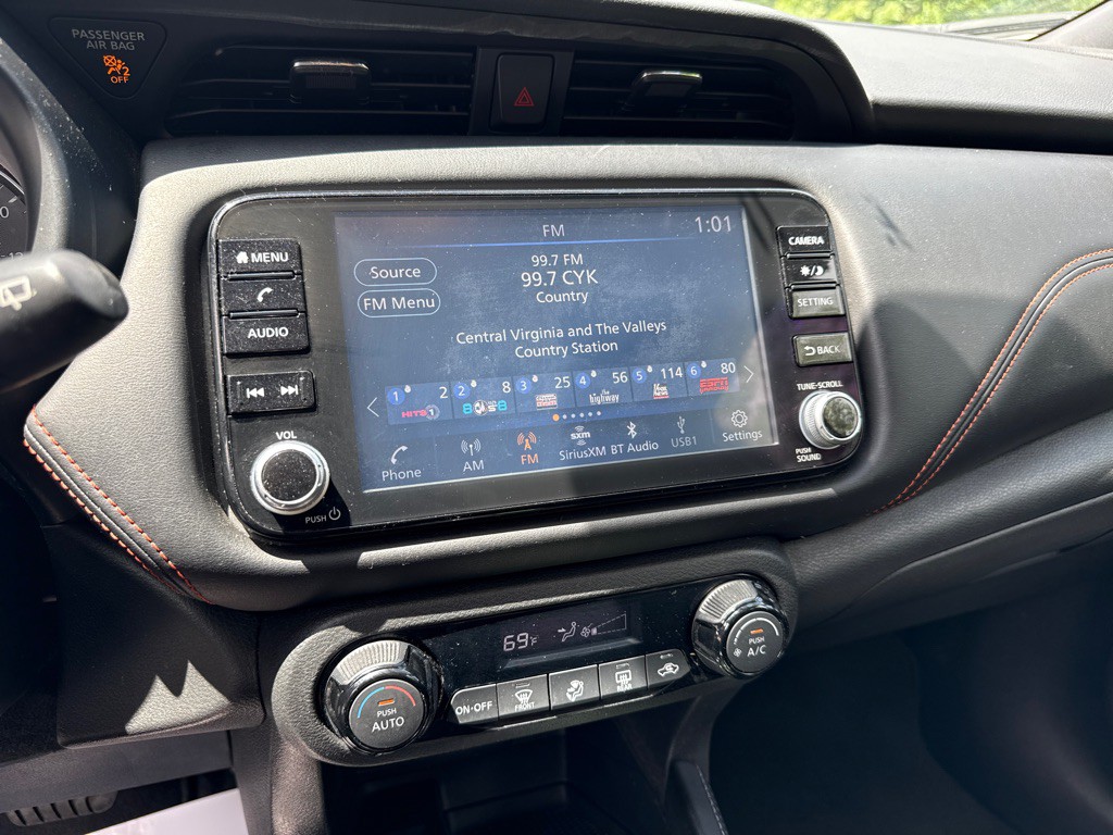 2021 Nissan Kicks Image 14
