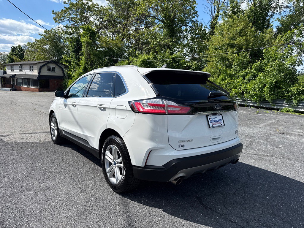 2020 Ford Edge Image 4