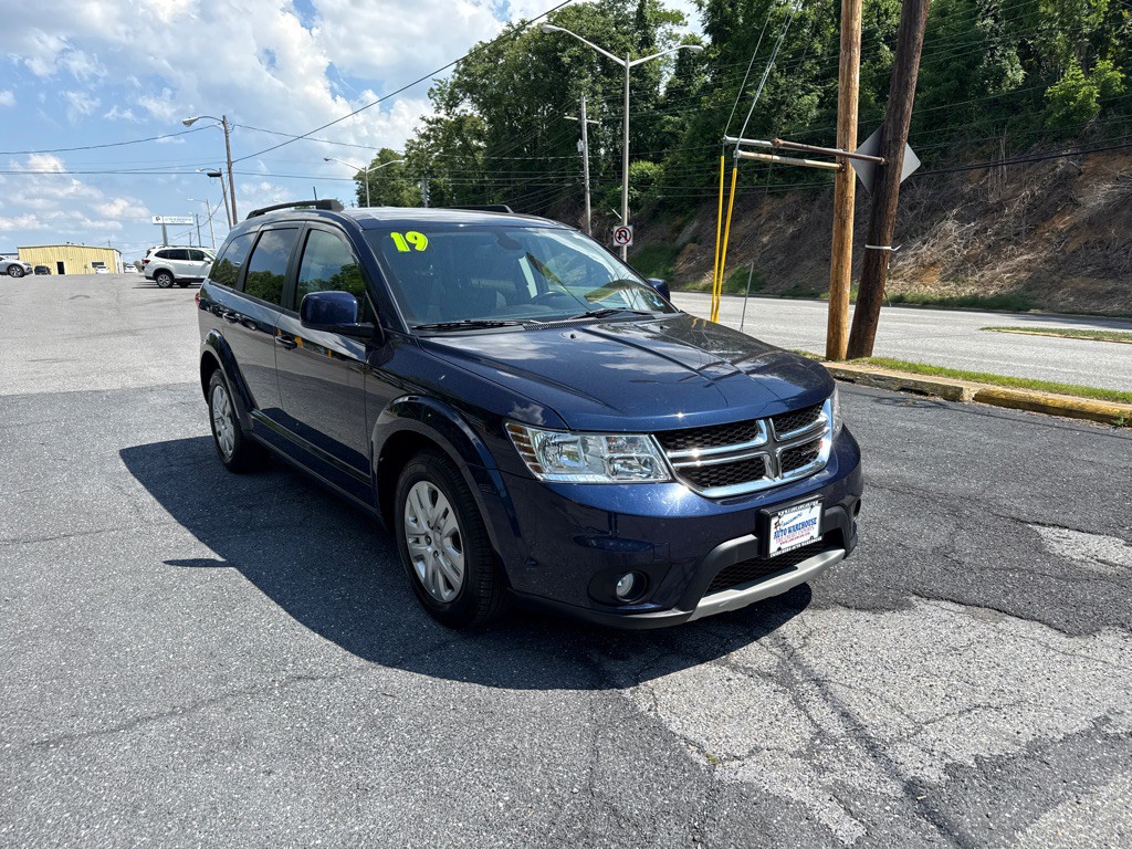 2019 Dodge Journey Image 2