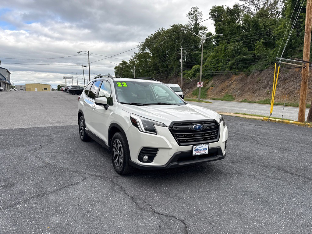 2022 Subaru Forester Image 2