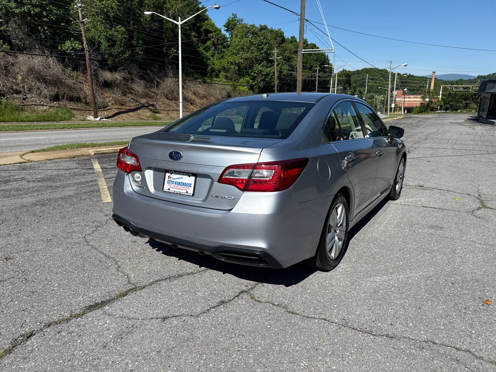 2019 Subaru Legacy Image 3