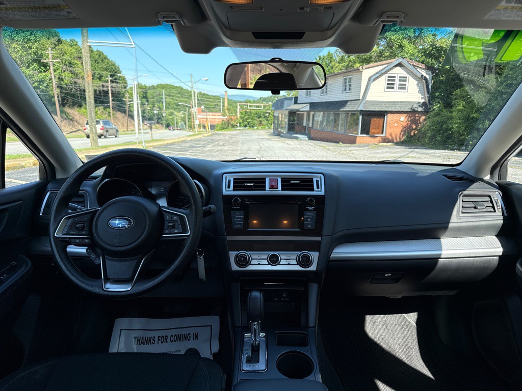 2019 Subaru Legacy Image 11