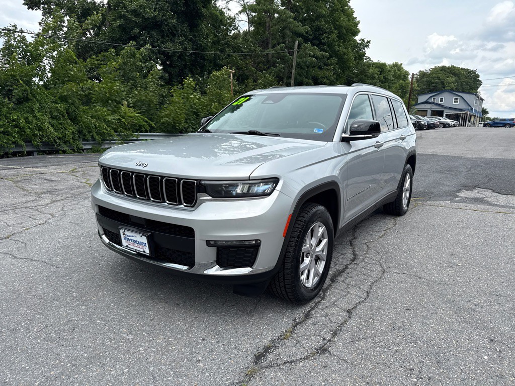 2021 Jeep Grand Cherokee Image 1