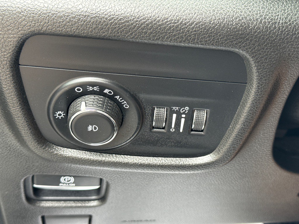 2021 Jeep Grand Cherokee Image 21