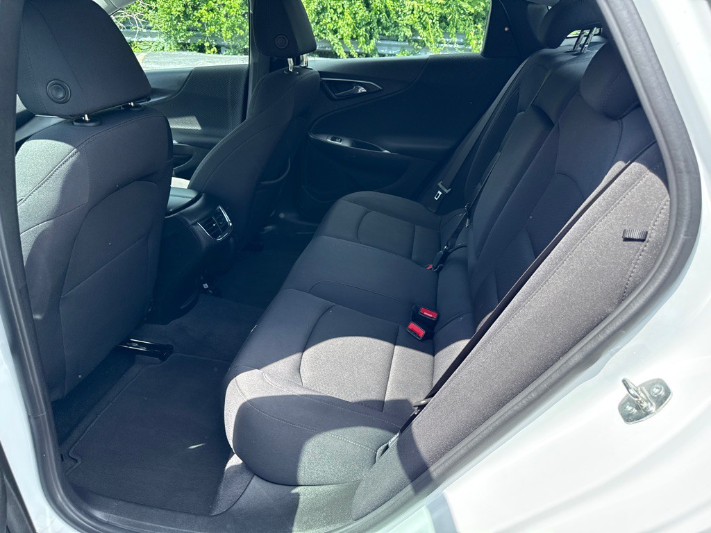2023 Chevrolet Malibu Image 6