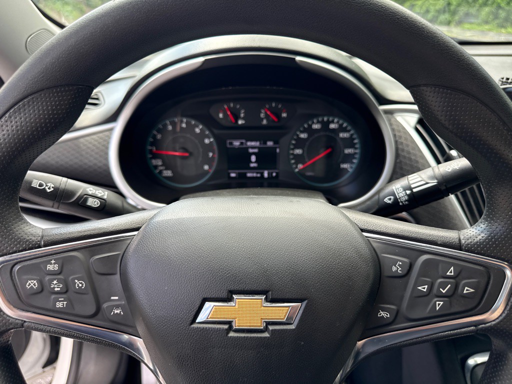 2023 Chevrolet Malibu Image 17