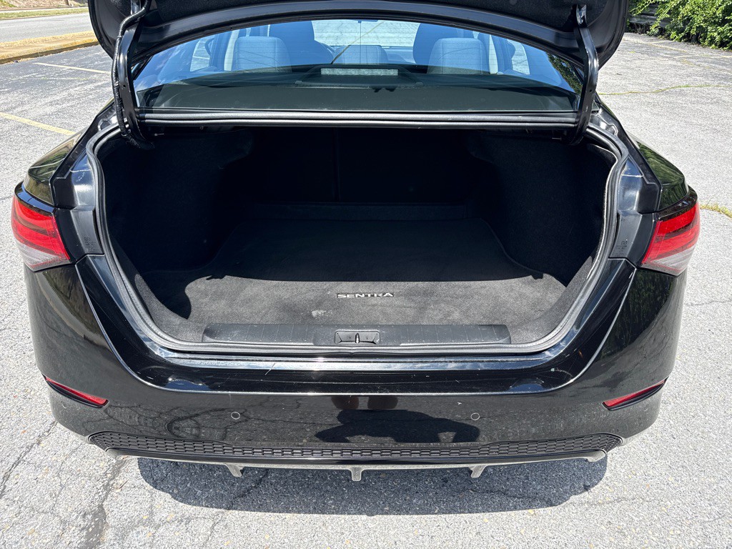 2023 Nissan Sentra Image 9