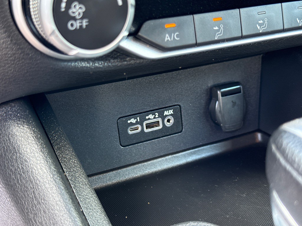 2023 Nissan Sentra Image 16
