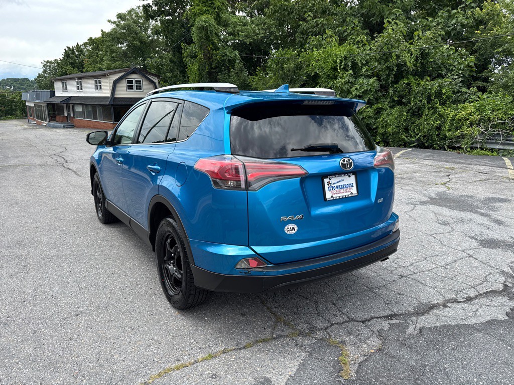 2016 Toyota Rav4 Image 4