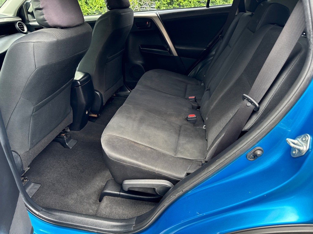 2016 Toyota Rav4 Image 6