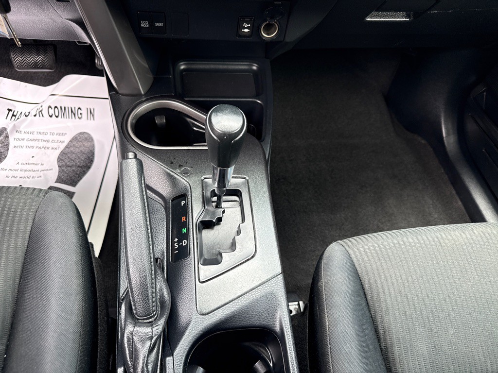 2016 Toyota Rav4 Image 14