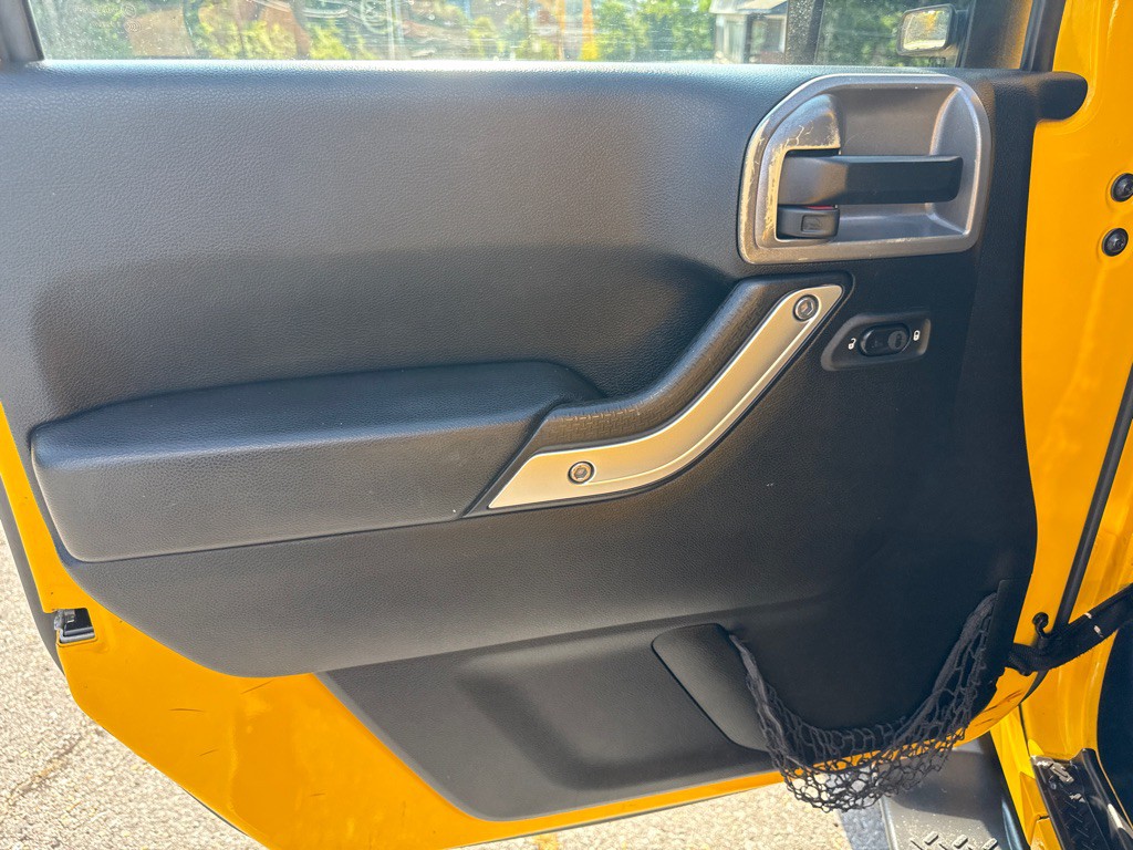 2015 Jeep Wrangler Unlimited Image 19