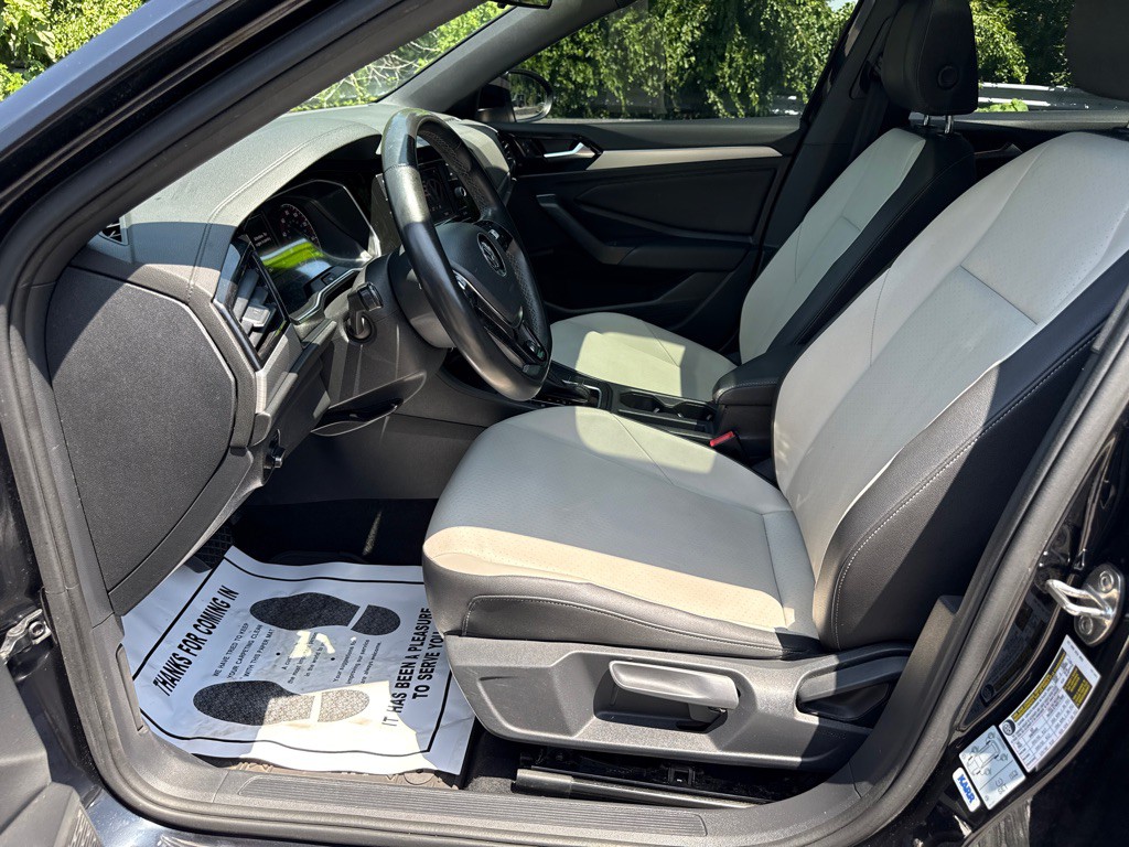 2019 Volkswagen Jetta Image 5