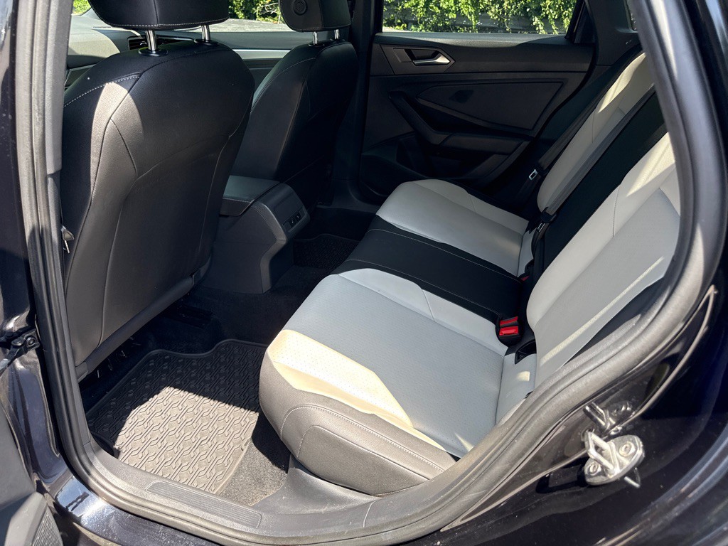 2019 Volkswagen Jetta Image 6