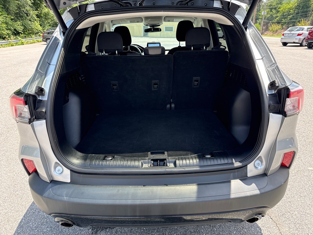 2022 Ford Escape Image 9
