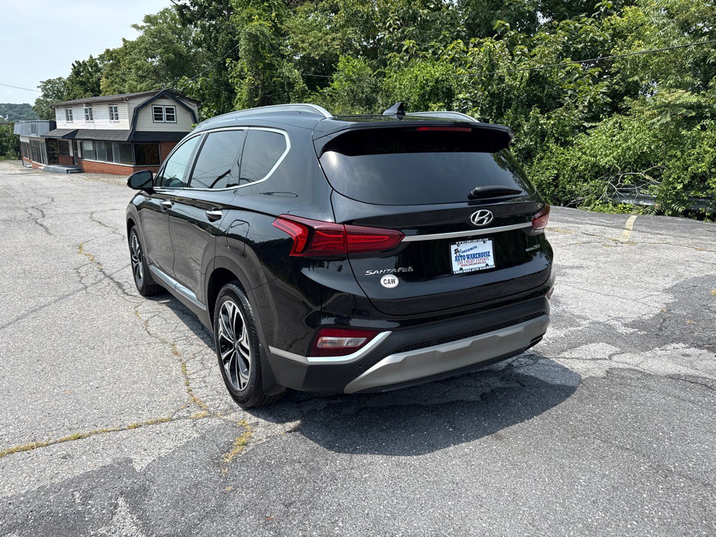 2020 Hyundai Santa Fe Image 4