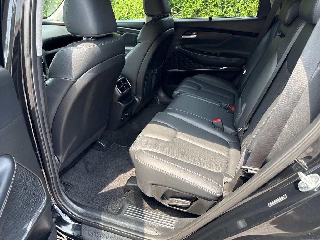2020 Hyundai Santa Fe Image 6