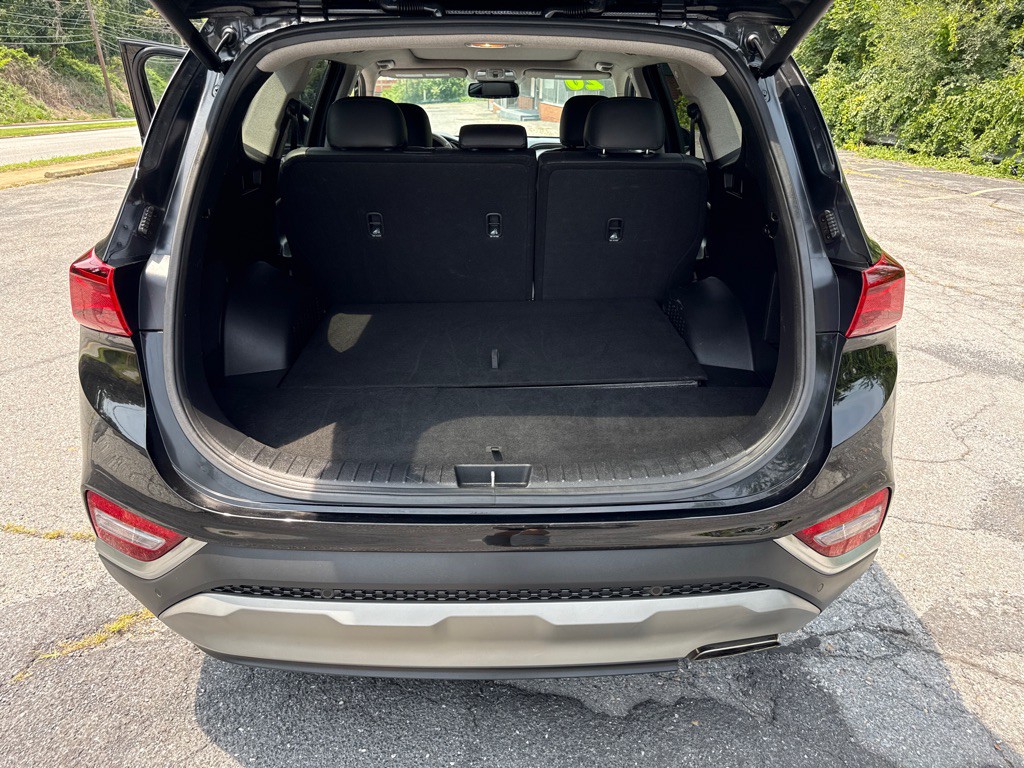 2020 Hyundai Santa Fe Image 9